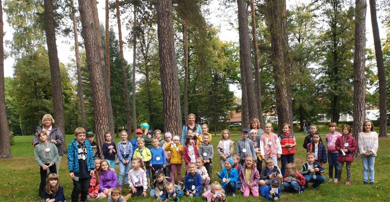 Zábavné odpoledne mezi stromy