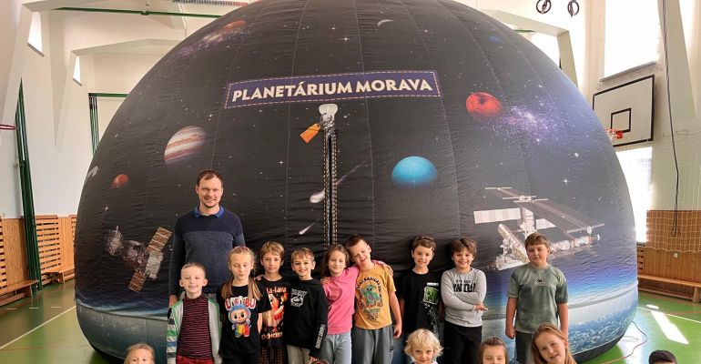 Mobilní planetárium