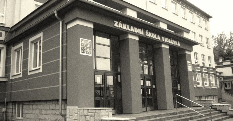 VÝZVA PRO ABSOLVENTY – podělte se o své vzpomínky, ozvěte se nám