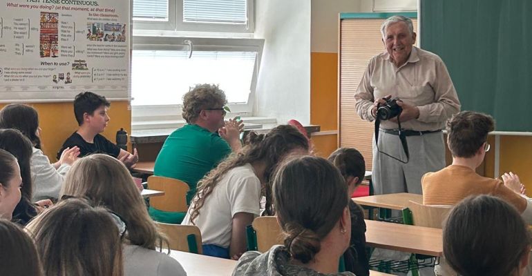 Osvobození Rožnova jako živá zkušenost pro naše žáky